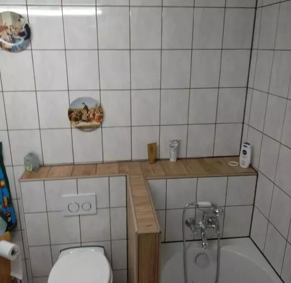 ホテル Charmantes Western Zimmer Mit Veranda Auf Dem Raihof