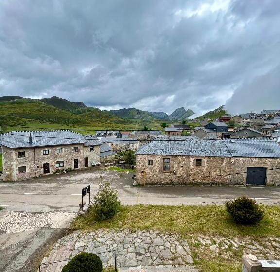 Coronel Somiedo By Unusual Hotels