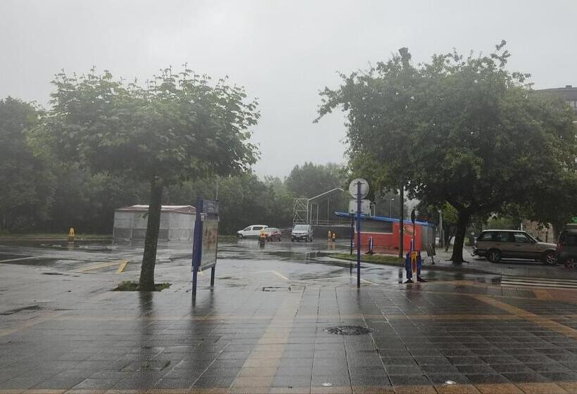 هتل Lauxeta Berria