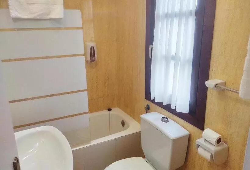 هتل Lauxeta Berria