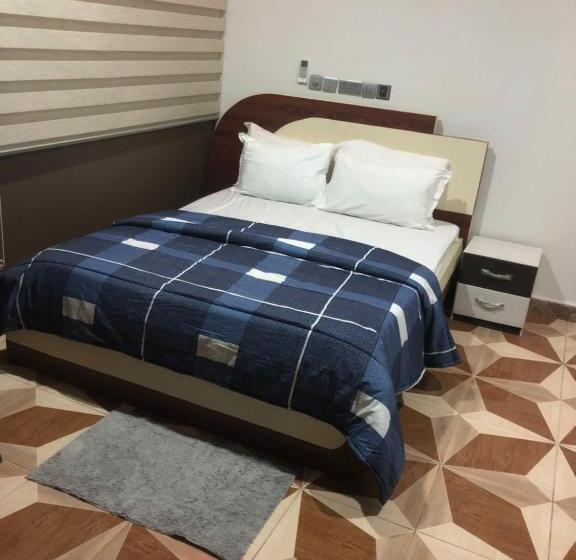 Micmoni Royal Hotel And Suite