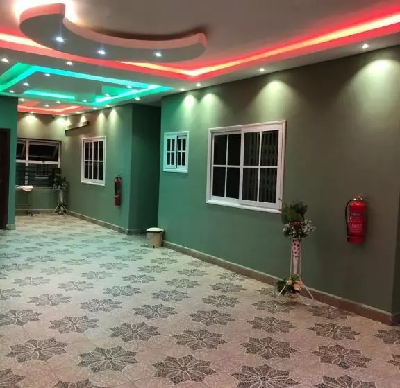 Micmoni Royal Hotel And Suite