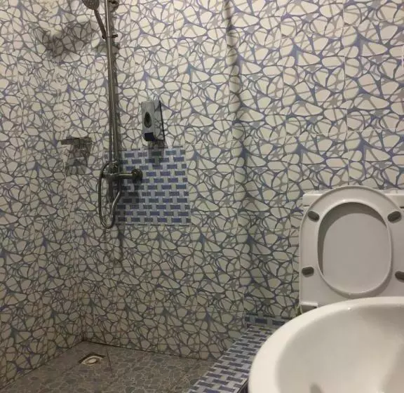 Micmoni Royal Hotel And Suite