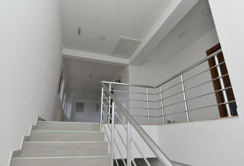 مُتل Restoran Apartmani Han