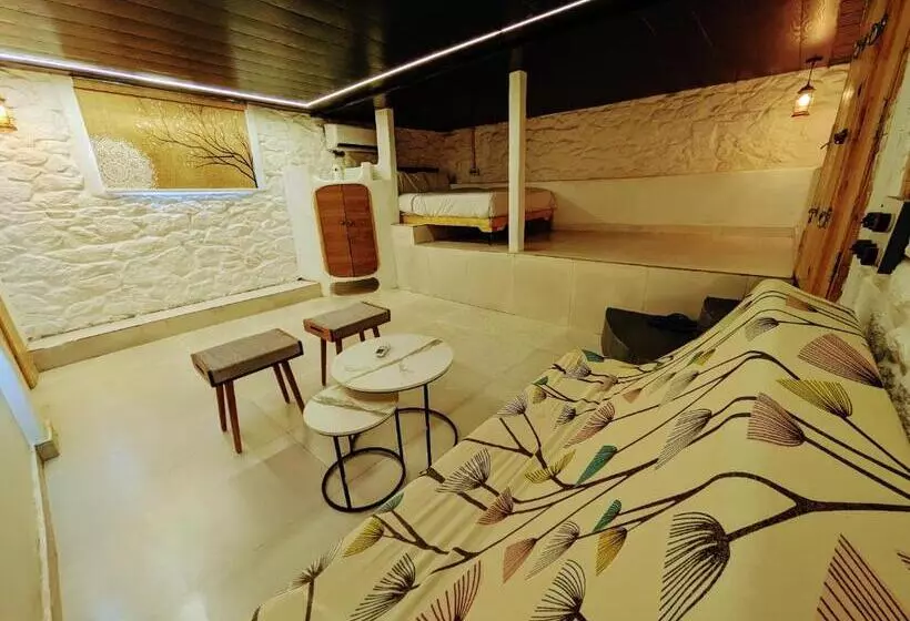 Pension  Cob House