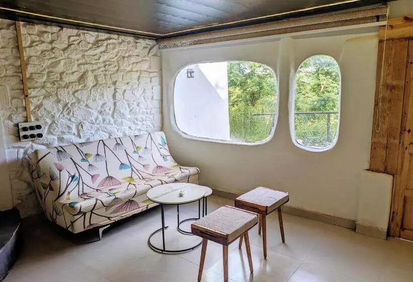 Pension  Cob House