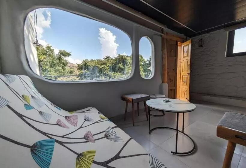 Pension  Cob House