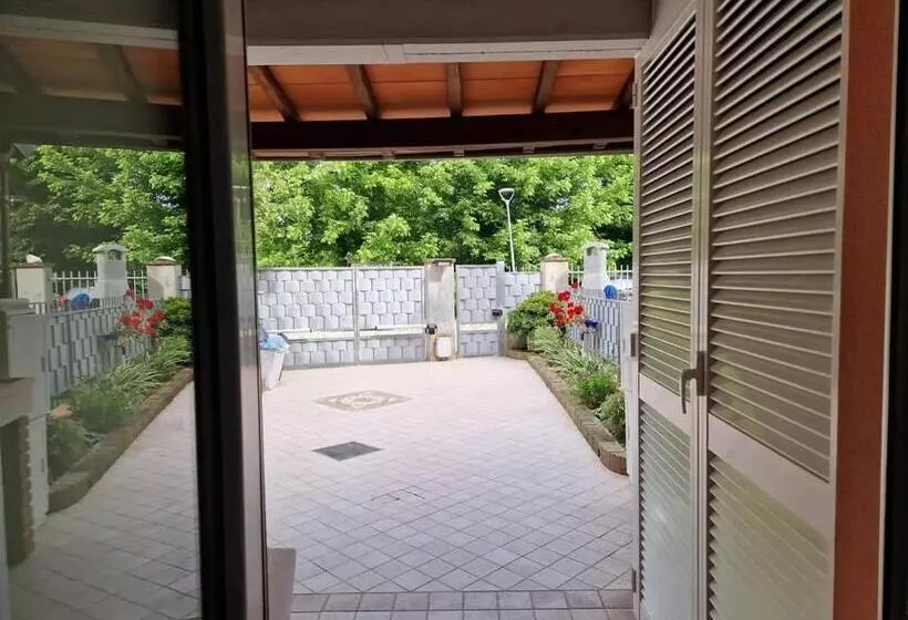 ペンション Disma Rooms