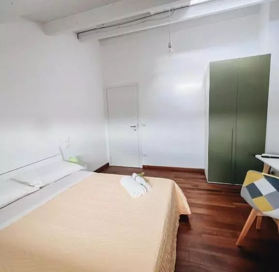 پانسیون Galé Suite Apartment