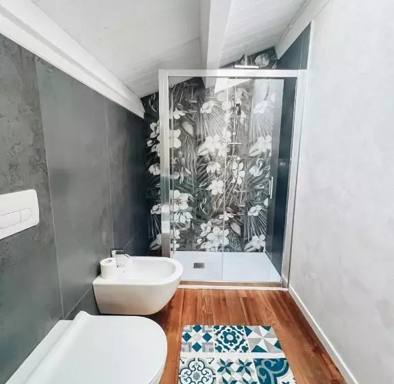 پانسیون Galé Suite Apartment