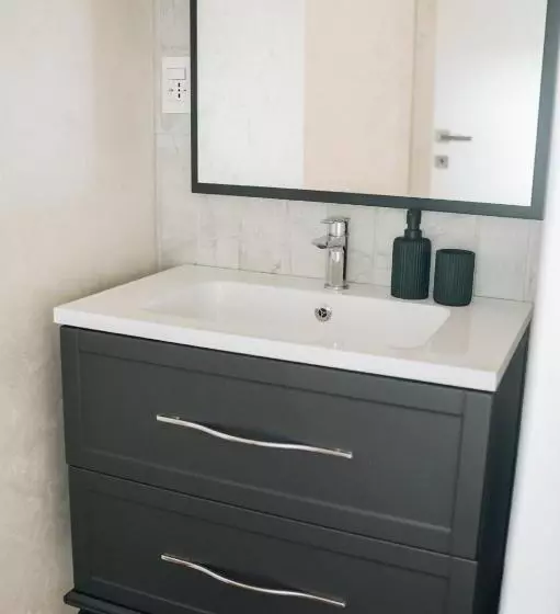 پانسیون Galé Suite Apartment