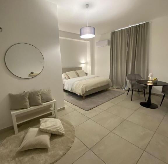 بنسيون Grey Haven Apartments And Suites