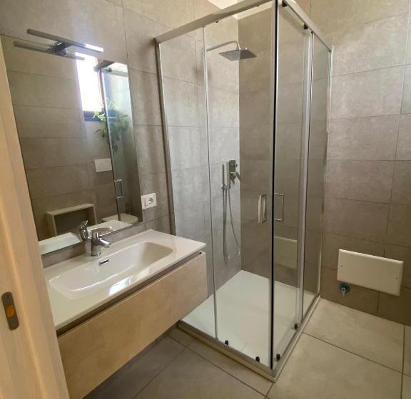 بنسيون Grey Haven Apartments And Suites