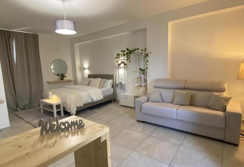 بنسيون Grey Haven Apartments And Suites