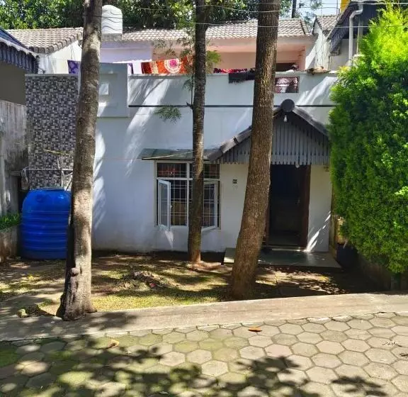 ペンション Kolahalam Homestay