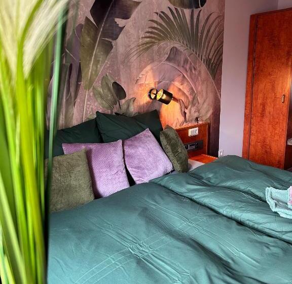 Pension Faulpelz   Doppelzimmer Flora