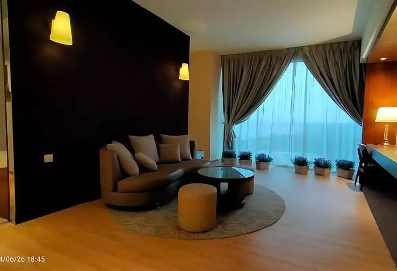 Seeds Hotel Premier The Mines Seri Kembangan