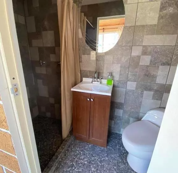 هاستل Casa Figueroa