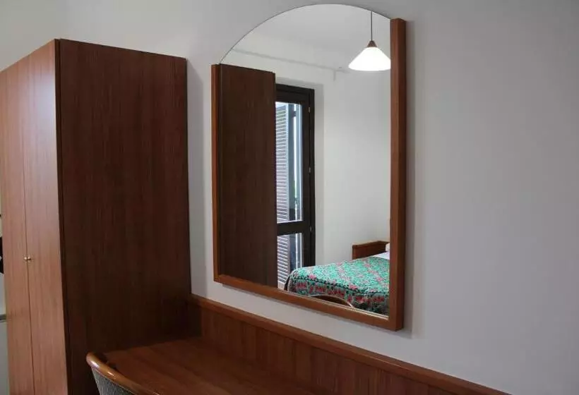 ユースホステル La Locanda Del Brigante