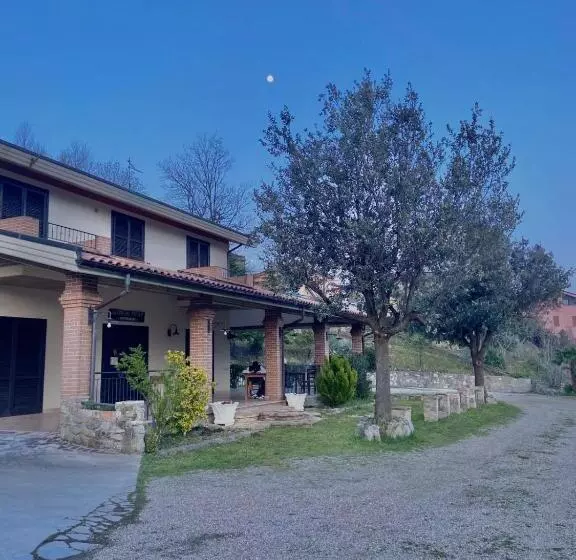 ユースホステル La Locanda Del Brigante