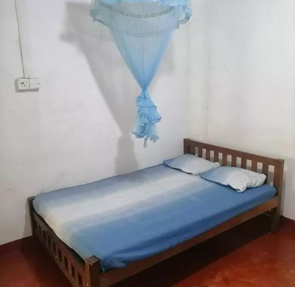 ユースホステル Pure Land Villa