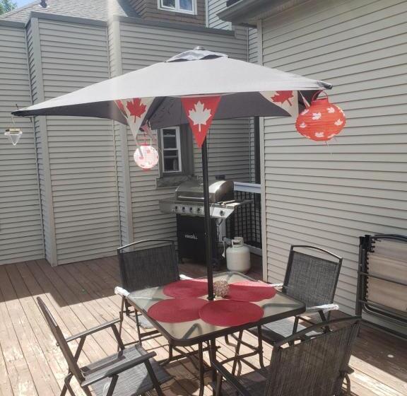 Bed and Breakfast Dunjen Manor