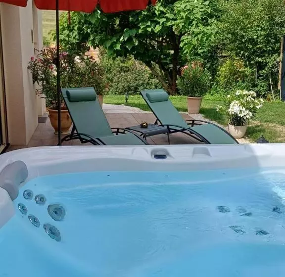 Hotelli Bélénos   Suites & Spa