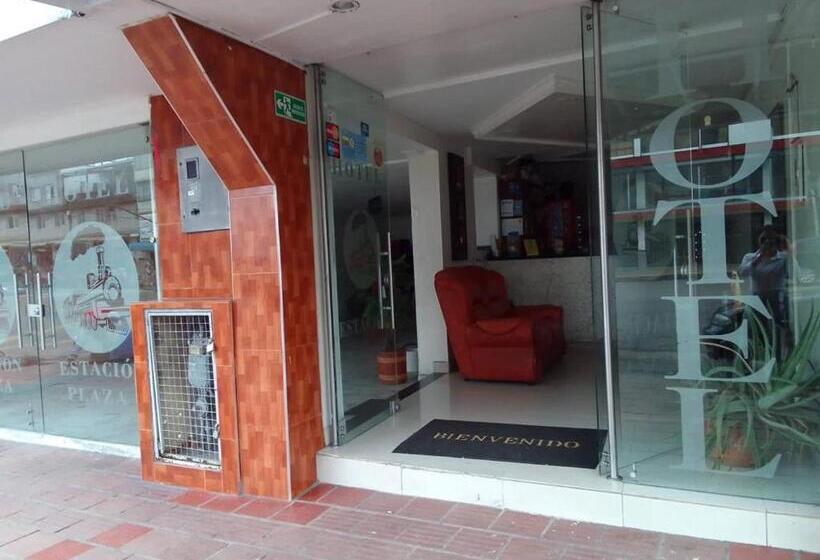 Отель Estación Plaza