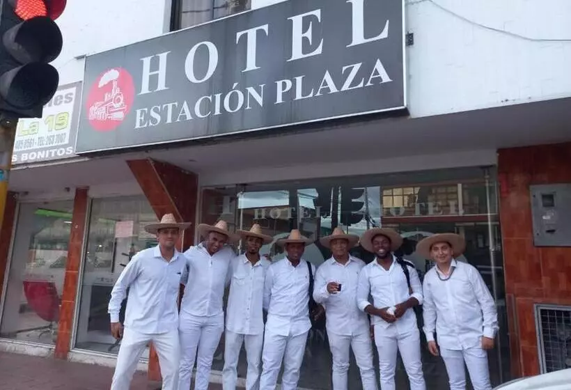 ホテル Estación Plaza