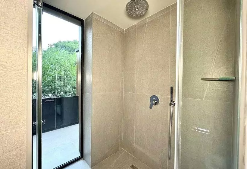 هتل Tbilisi Edition   Design