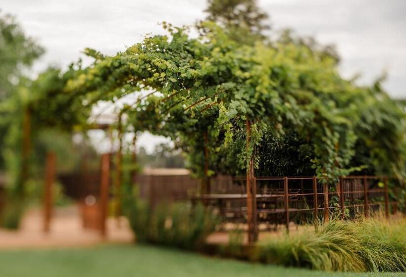 Отель Wahgunyah Farm Stay