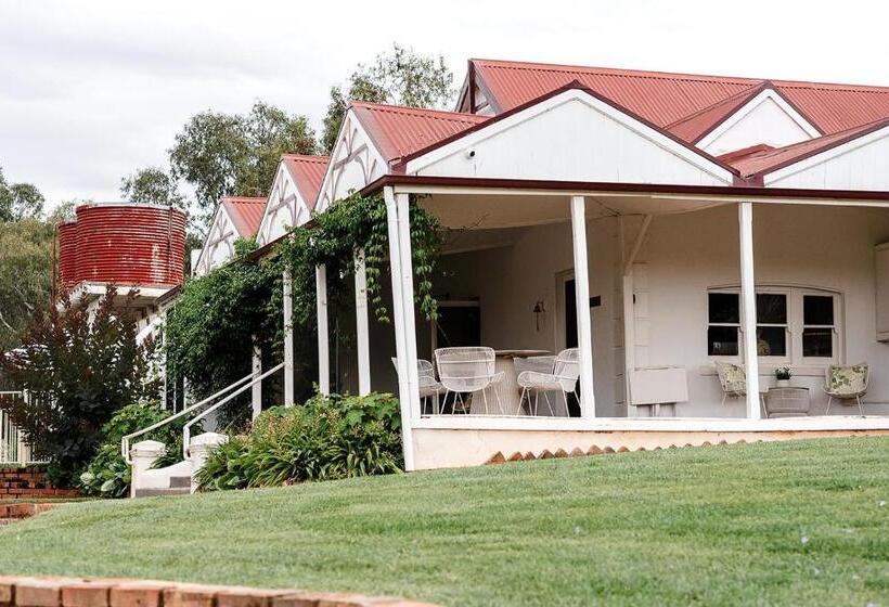 Отель Wahgunyah Farm Stay