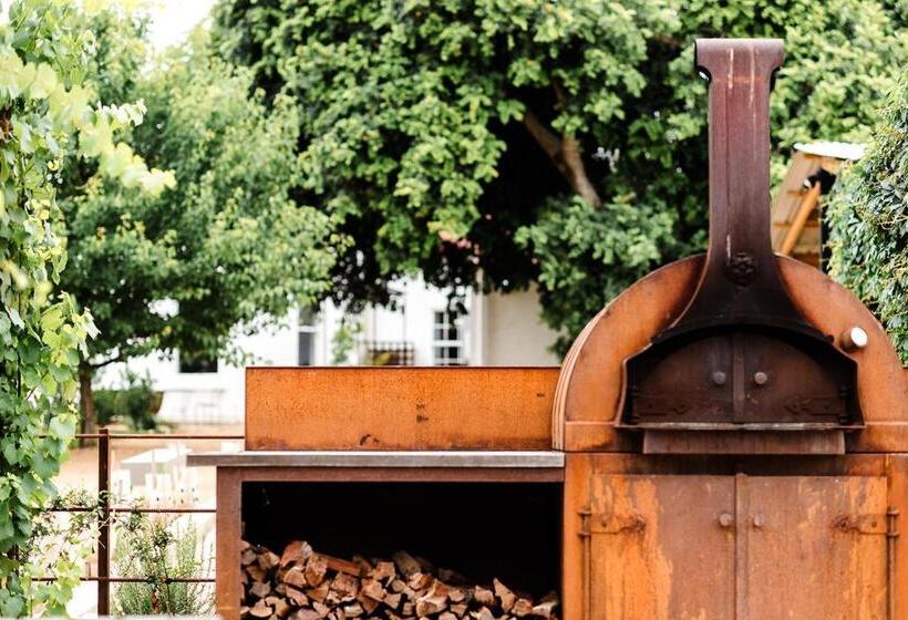 Отель Wahgunyah Farm Stay