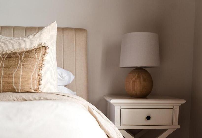 Отель Wahgunyah Farm Stay