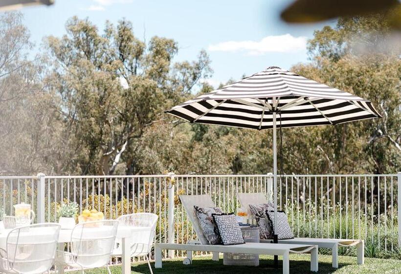 Отель Wahgunyah Farm Stay