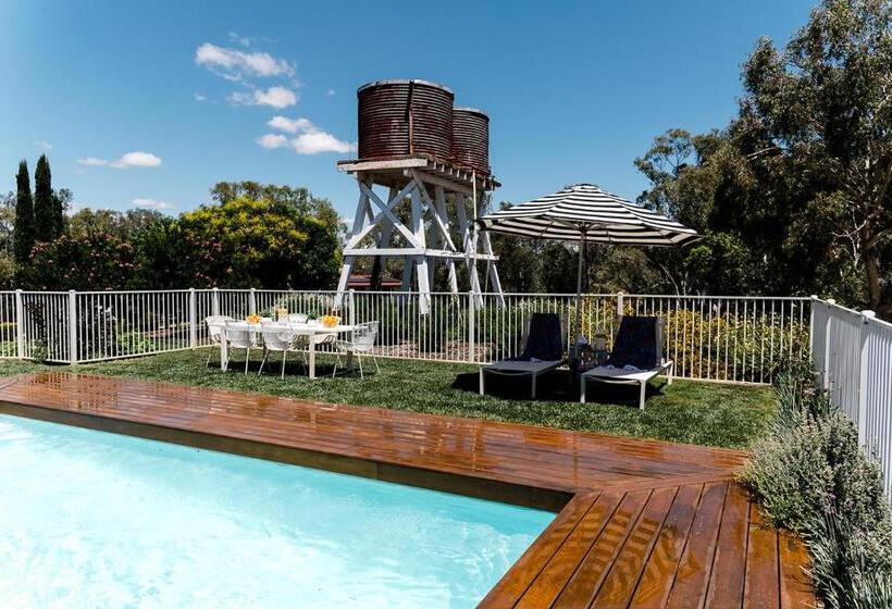 Отель Wahgunyah Farm Stay