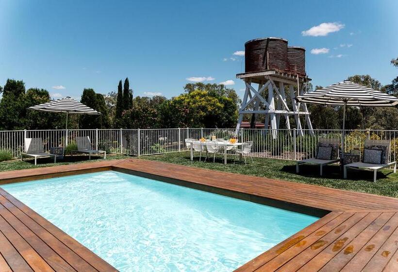 Отель Wahgunyah Farm Stay