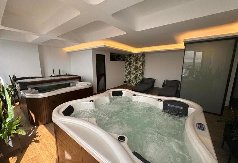 Lujoso Departamento Vista Panorámica