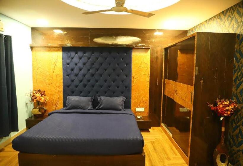 Mani Hotel And Restaurant