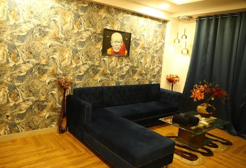 Mani Hotel And Restaurant