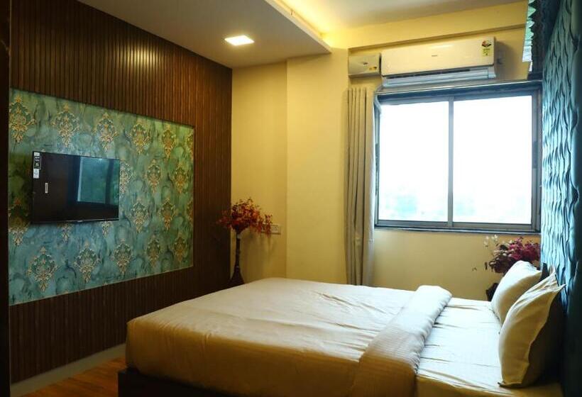 Mani Hotel And Restaurant