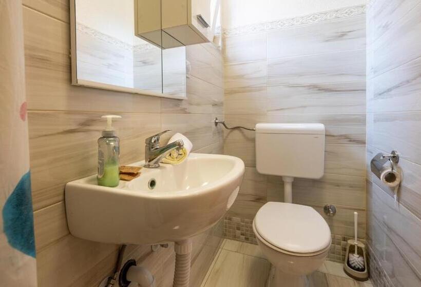 پانسیون Guest House Ardiana