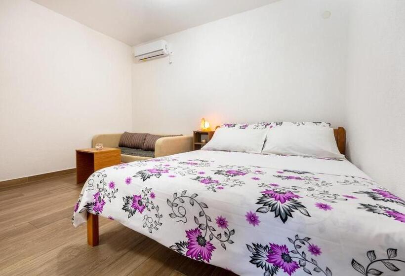 پانسیون Guest House Ardiana