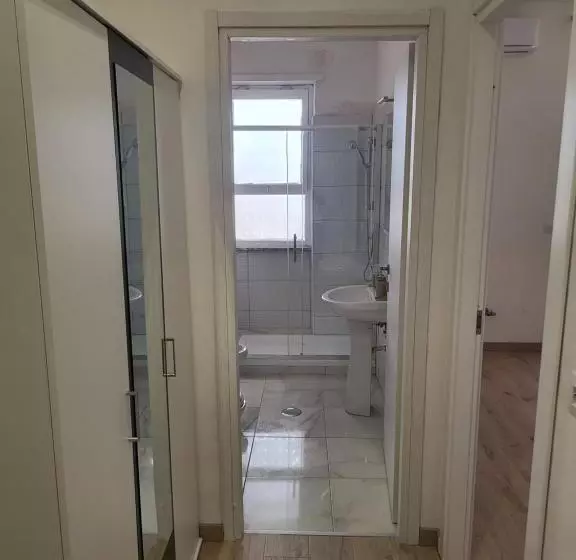 پانسیون Leonardo Da Vinci Guest House