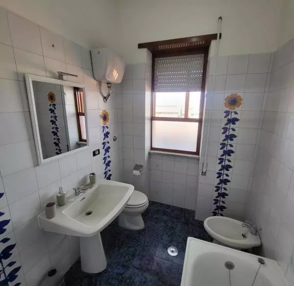 پانسیون Leonardo Da Vinci Guest House