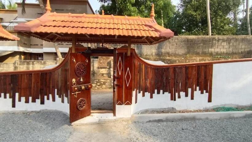 پانسیون Texas Heritage Guest House 4 Bedrooms