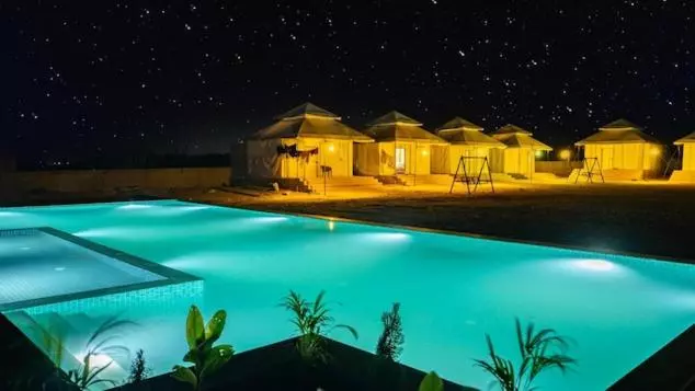 Lomakeskus Lafing Camel Safari Staying Under The Star
