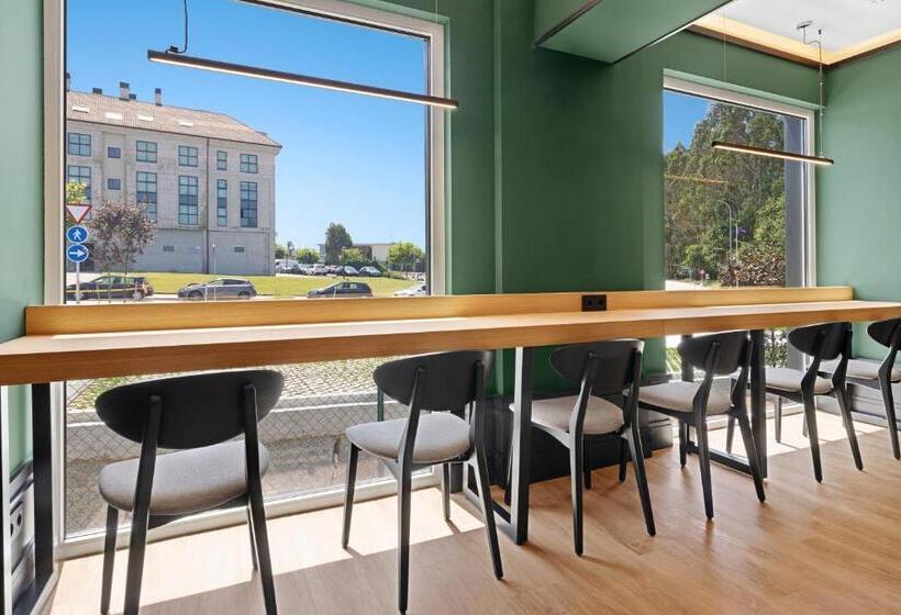 B&b Hotel Santiago Milladoiro