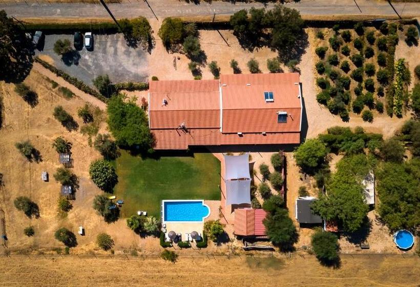 Bed and Breakfast Trendy Luxe Garden Suite Completely Private