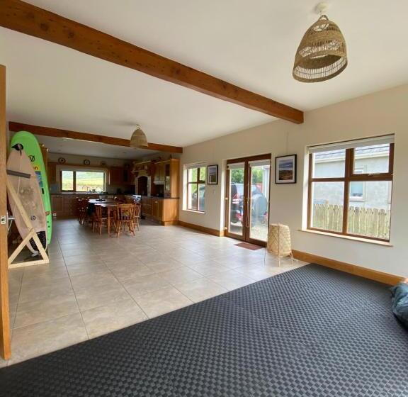 צימר Winki Waves   Surf Lodge And School